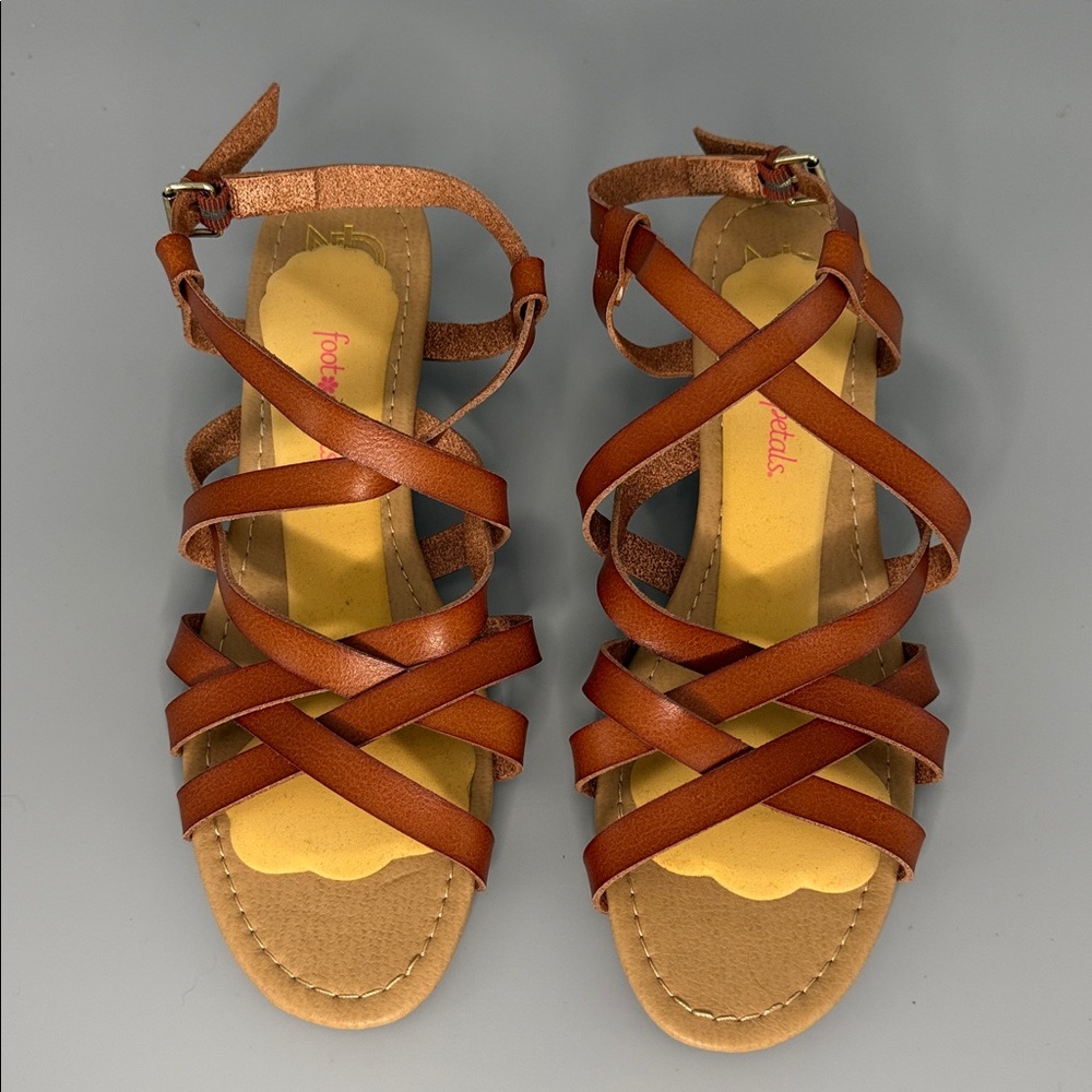 New Directions Sabina Brown Strappy Gladiator Sandals - Size‎ 10